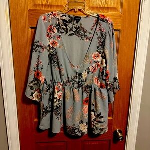 Torrid floral peplum blouse